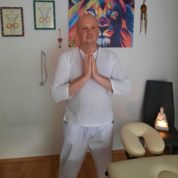 Spiritueller Heiler & Reiki Meister  Denis Polosow in Neuss