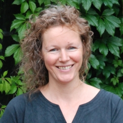 Carolin Bietzker - Burnout-Coach, Therapeutin für systemisches Konflikt- und Anti-Gewalt-Training